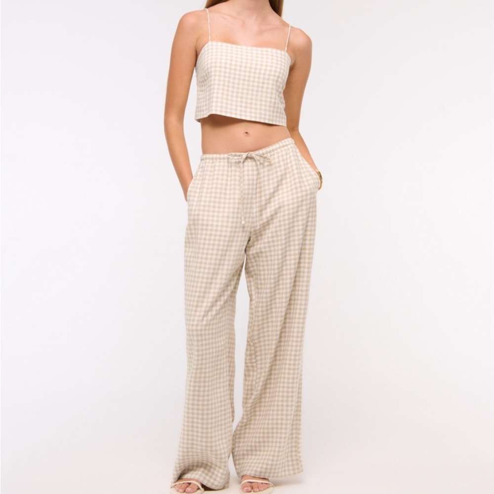 Abercrombie & Fitch Beige Gingham Wide-Leg Pants